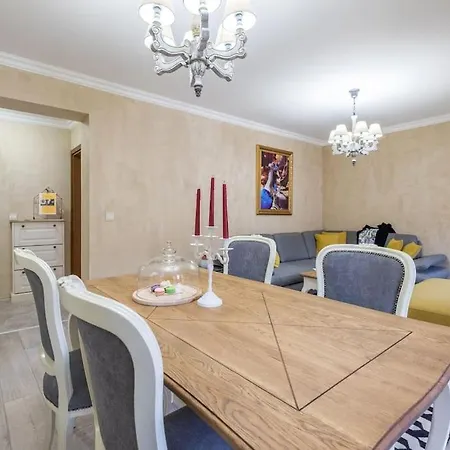 Apartment The Ego House At Vitoshka Street Sofia